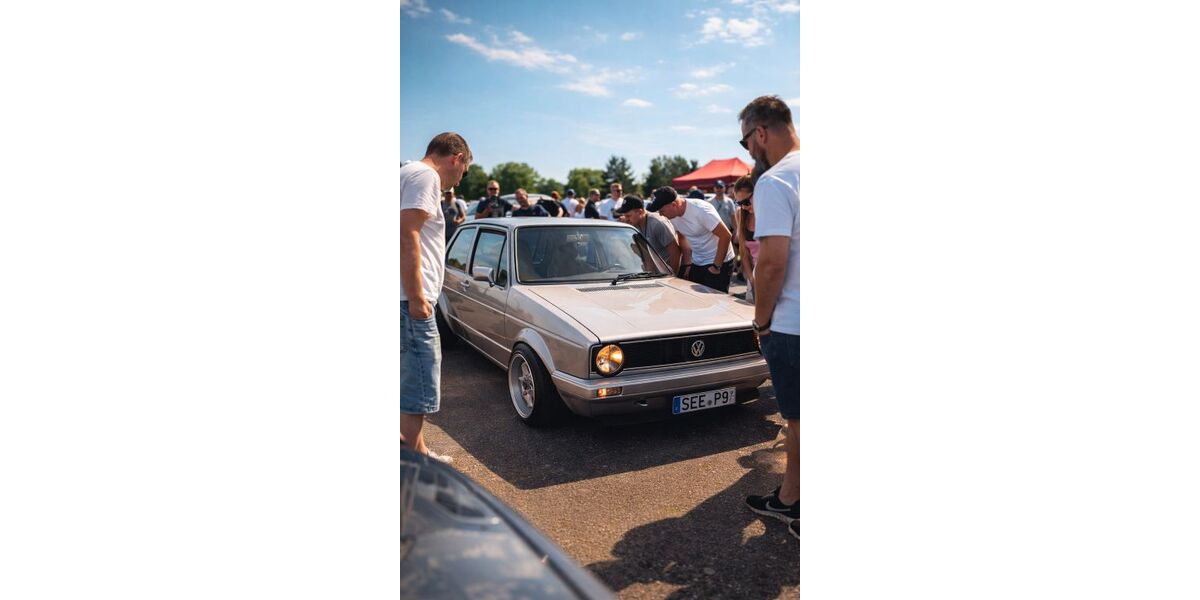 VW Golf 98.500 km 11.890 &euro; Hennickendorf 15378