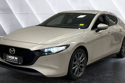 Mazda 3 20.886 km 22.990 &euro; Ludwigsfelde 14974