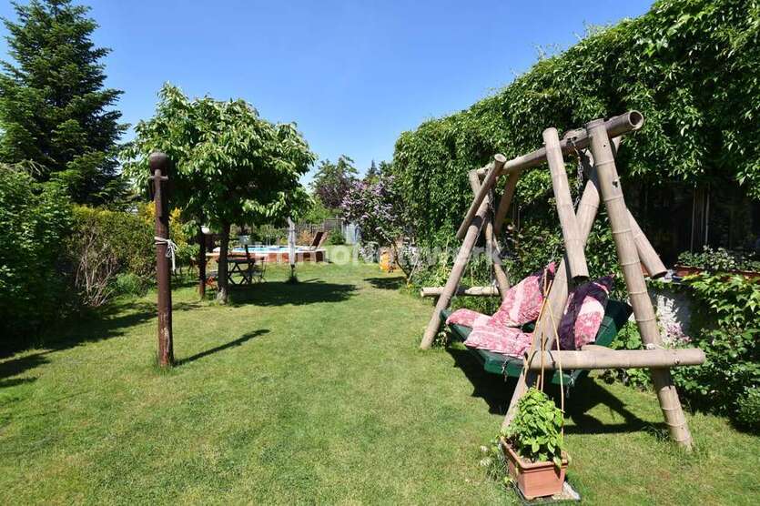 Haus zum Kaufen in Berlin Mahlsdorf 949.000 € 241 m²