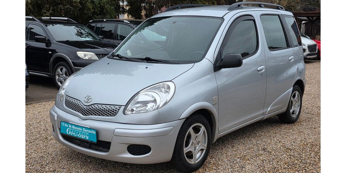 Toyota Yaris 110.976 km 5.999 &euro; Berlin 13589