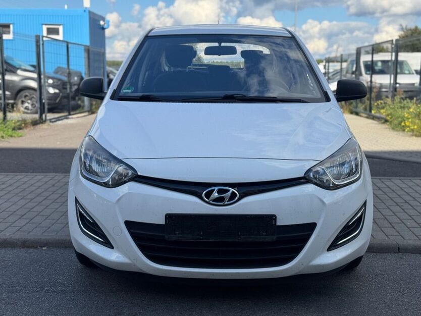 Hyundai i20 110.864 km 4.990 € Wildau 15745