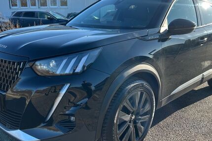 Peugeot 2008 122.000 km 13.900 &euro; Blankenfelde-Mahlow 15827