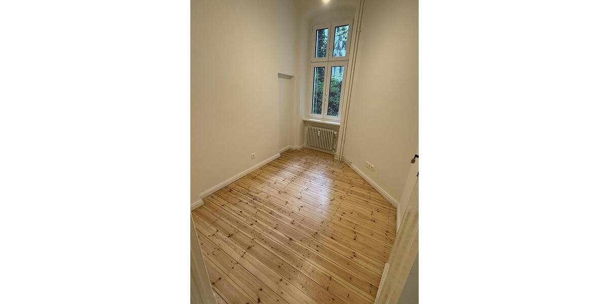 Erdgeschoßwohnung Berlin Charlottenburg-Wilmersdorf - 3 Zimmer, 95 m&sup2;, 1.850&euro; | Angebot:26223424