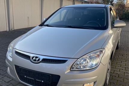 Hyundai i30 200.247 km 2.900 &euro; Berlin 13591