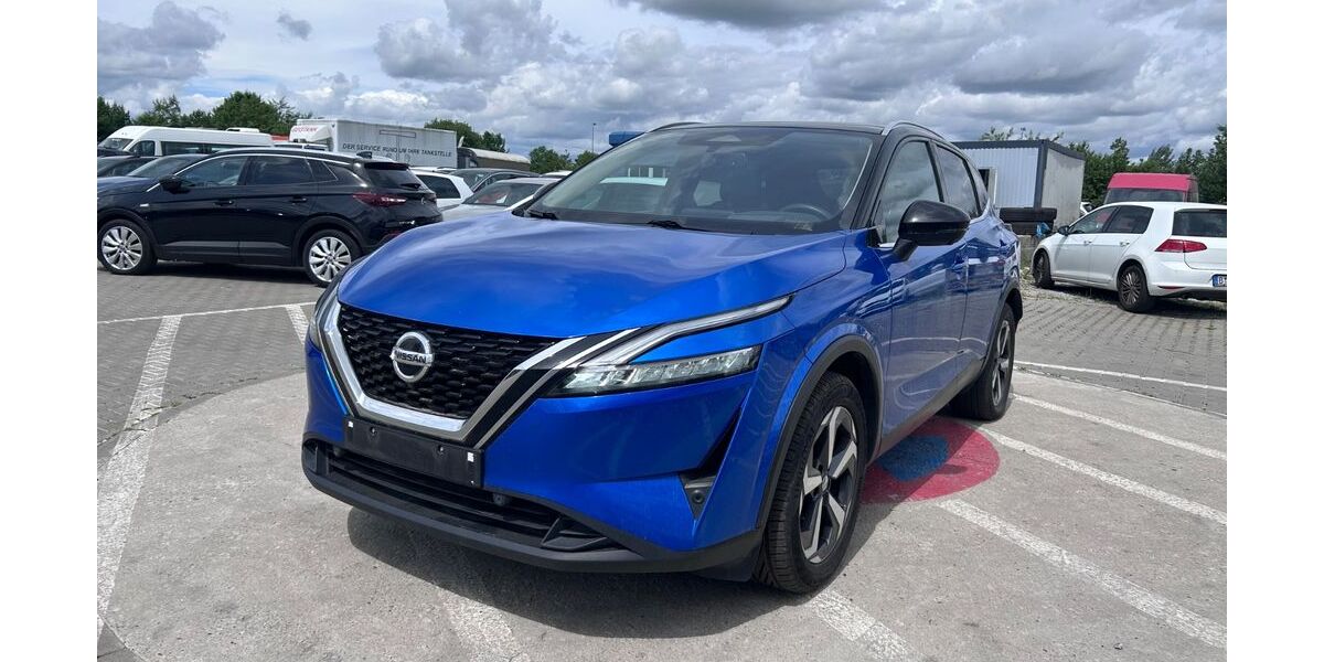 Nissan Qashqai 189.000 km 14.800 &euro; Mittenwalde 15749