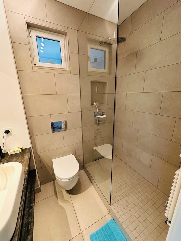 KANALBLICK 37m2 letzte Etage mit Balkon zimmer