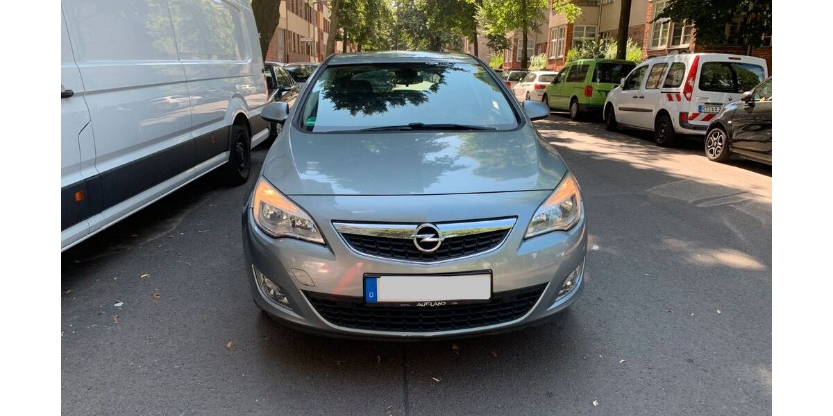 Opel Astra 137.000 km 3.500 &euro; Berlin 12045