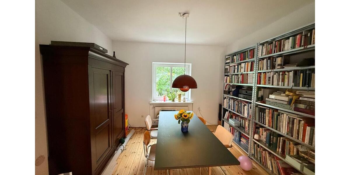 Einfamilienhaus Kleinmachnow - 6 Zimmer, 180 m&sup2;, 2.700&euro; | Angebot:24379408