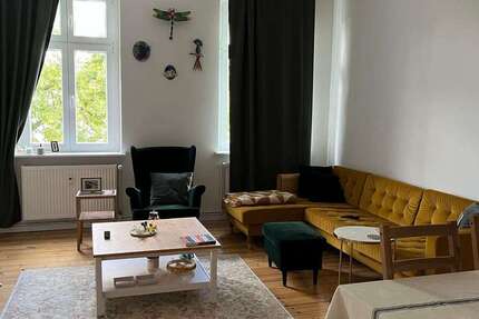 Wohnung Berlin (Weißensee) Pankow - 3 Zimmer, 90 m&sup2;, 1.700&euro; | Angebot:27006201