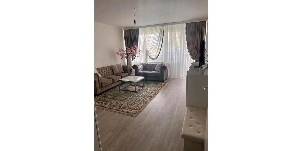 Etagenwohnung Berlin Reinickendorf - 4 Zimmer, 92 m&sup2;, 2.000&euro; | Angebot:26635085