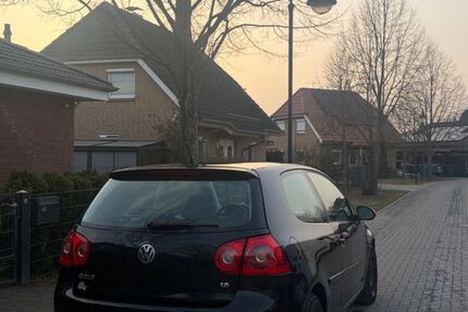 VW Golf 203.000 km 2.600 &euro; Bernau bei Berlin 16321