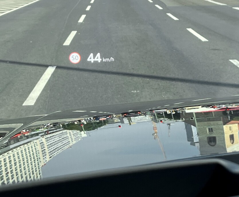 Land Rover Range Rover Sport 25.374 km 73.500 € Berlin 10178