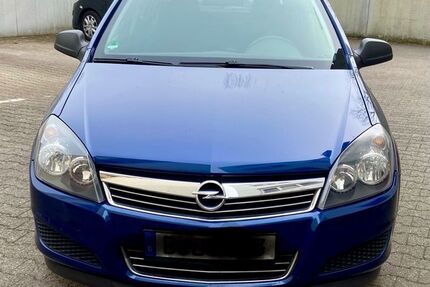 Opel Astra 140.000 km 4.295 &euro; Berlin 12249