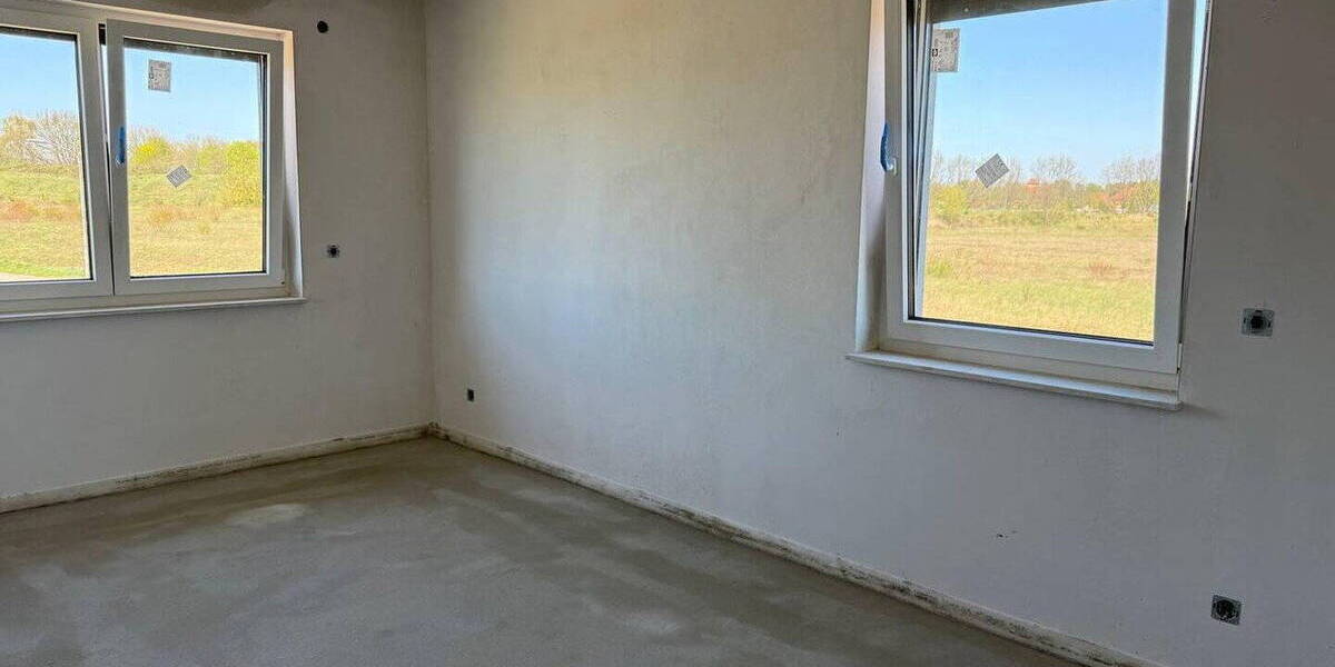 Doppelhaushälfte Ludwigsfelde - 5 Zimmer, 144 m&sup2;, 2.390&euro; | Angebot:26326881
