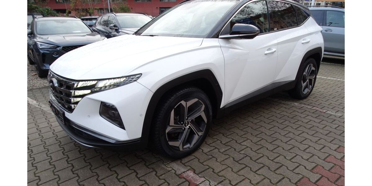 Hyundai TUCSON 53.400 km 26.900 &euro; Berlin 12359
