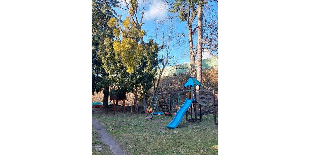 Dachgeschoßwohnung Berlin Spandau - 3 Zimmer, 80 m&sup2;, 1.200&euro; | Angebot:25810256