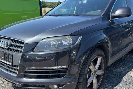 Audi Q7 350.000 km 4.499 € Wildau 15745