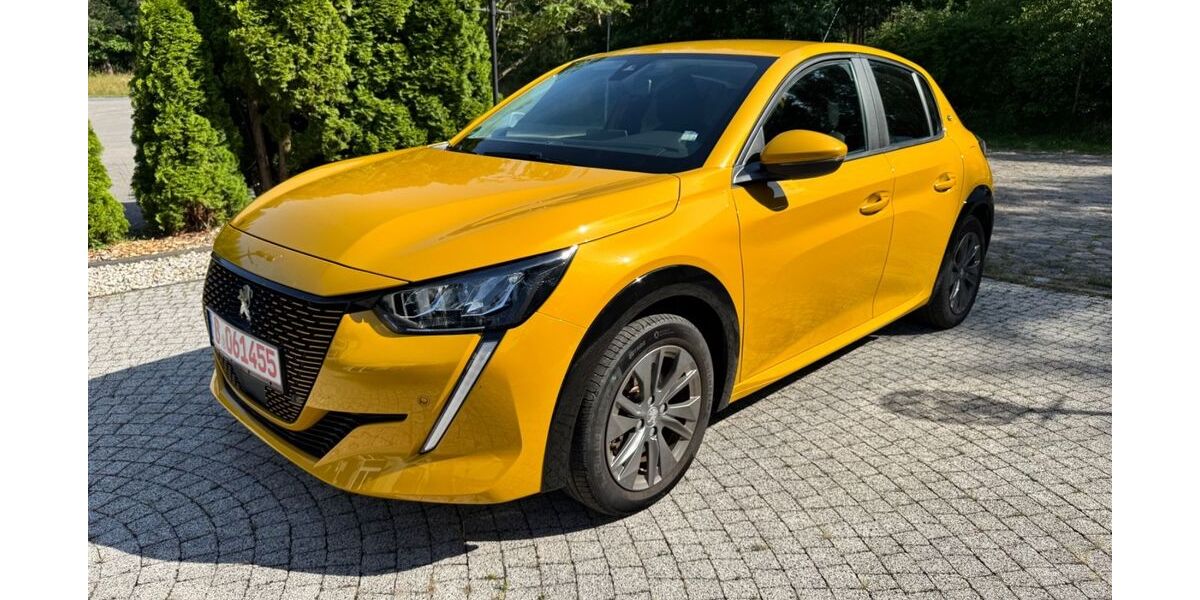 Peugeot 208 16.000 km 14.900 &euro; Rüdersdorf-Tasdorf 15562