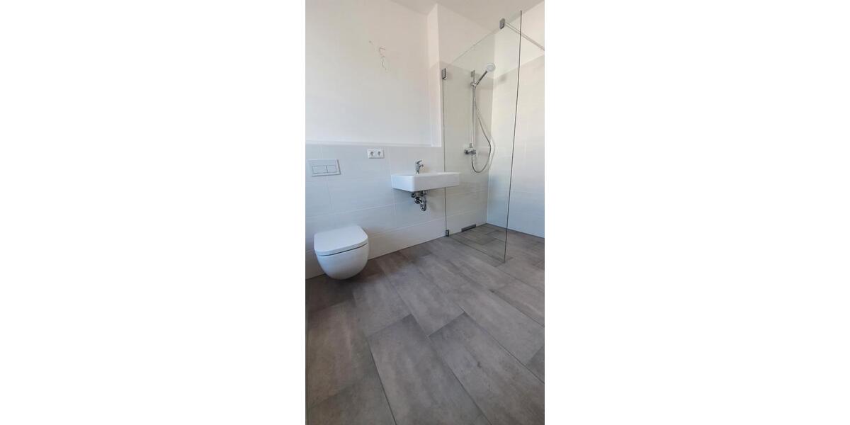 Doppelhaushälfte Berlin Treptow-Köpenick - 4.5 Zimmer, 111 m&sup2;, 2.200&euro; | Angebot:26548086