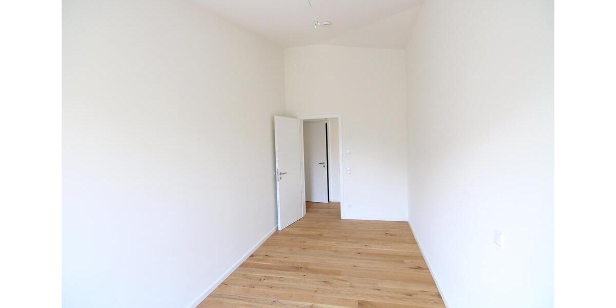 Einfamilienhaus Königs Wusterhausen - 3 Zimmer, 90 m&sup2;, 1.432&euro; | Angebot:23424233