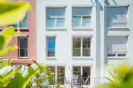 Haus Berlin Friedrichshain-Kreuzberg - 4 Zimmer, 156 m&sup2;, 1.400.000&euro; | Angebot:26759151