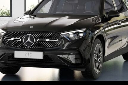 Mercedes-Benz GLC 300 9.900 km 65.980 &euro; Berlin 10587
