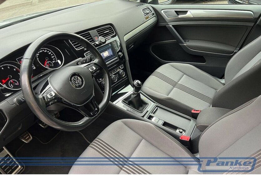 VW Golf VII Allstar BMT*PDC*Xenon*SHZ*Tempo* 94.457 km 12.990 € Berlin 13187