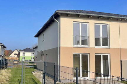 Haus Schöneiche bei Berlin - 6 Zimmer, 140 m&sup2;, 2.300&euro; | Angebot:25910518