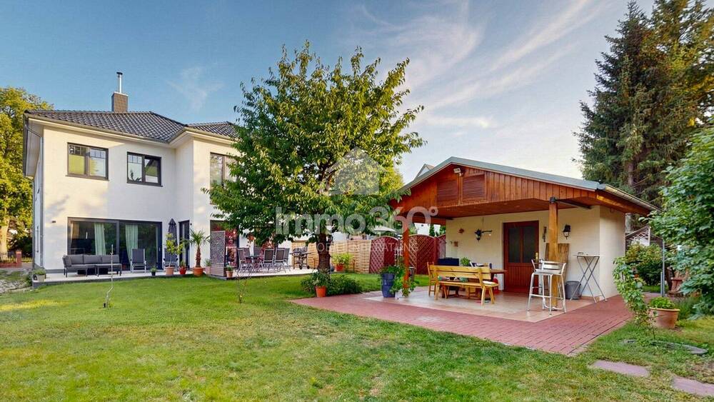 Einfamilienhaus Falkensee - 8 Zimmer, 267 m&sup2;, 1.495.000&euro; | Angebot:25959497