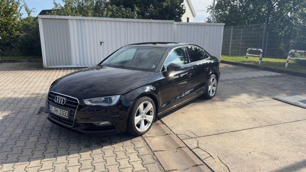 Audi A3 189.000 km 10.400 € Birkenwerder 16547