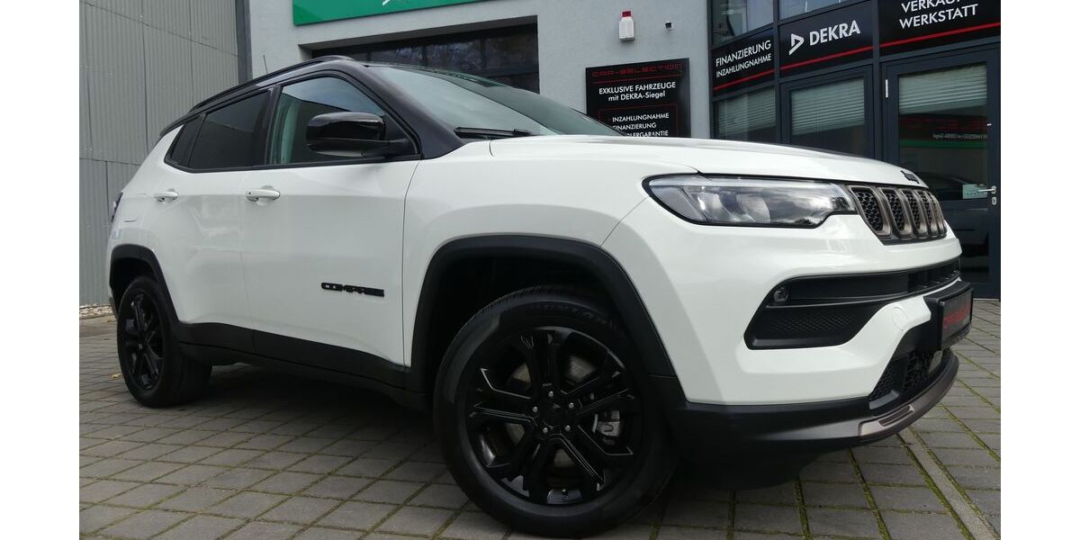 Jeep Compass 14.356 km 21.800 &euro; Berlin 13156