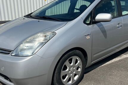 Toyota Prius 312.000 km 2.990 &euro; Berlin 12057