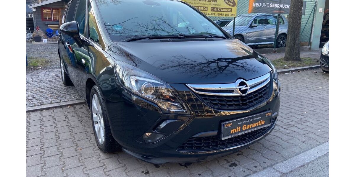 Opel Zafira 108.000 km 7.990 &euro; Berlin 13599