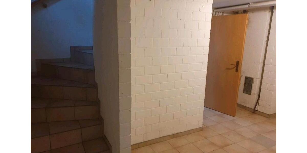 Einfamilienhaus Velten - 4 Zimmer, 142 m&sup2;, 2.000&euro; | Angebot:25357165