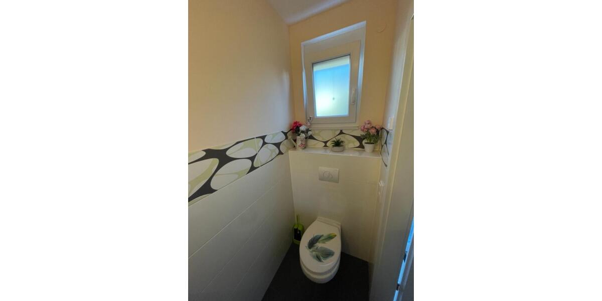 Reihenhaus Berlin Spandau - 5 Zimmer, 142 m&sup2;, 2.700&euro; | Angebot:24382711