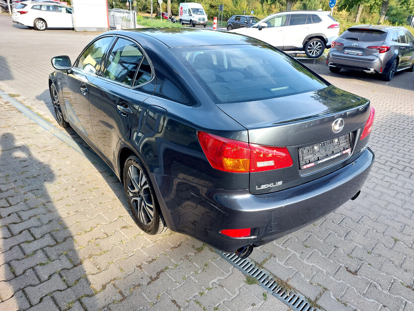 Lexus IS 250 146.137 km 8.000 € Wildau 15745