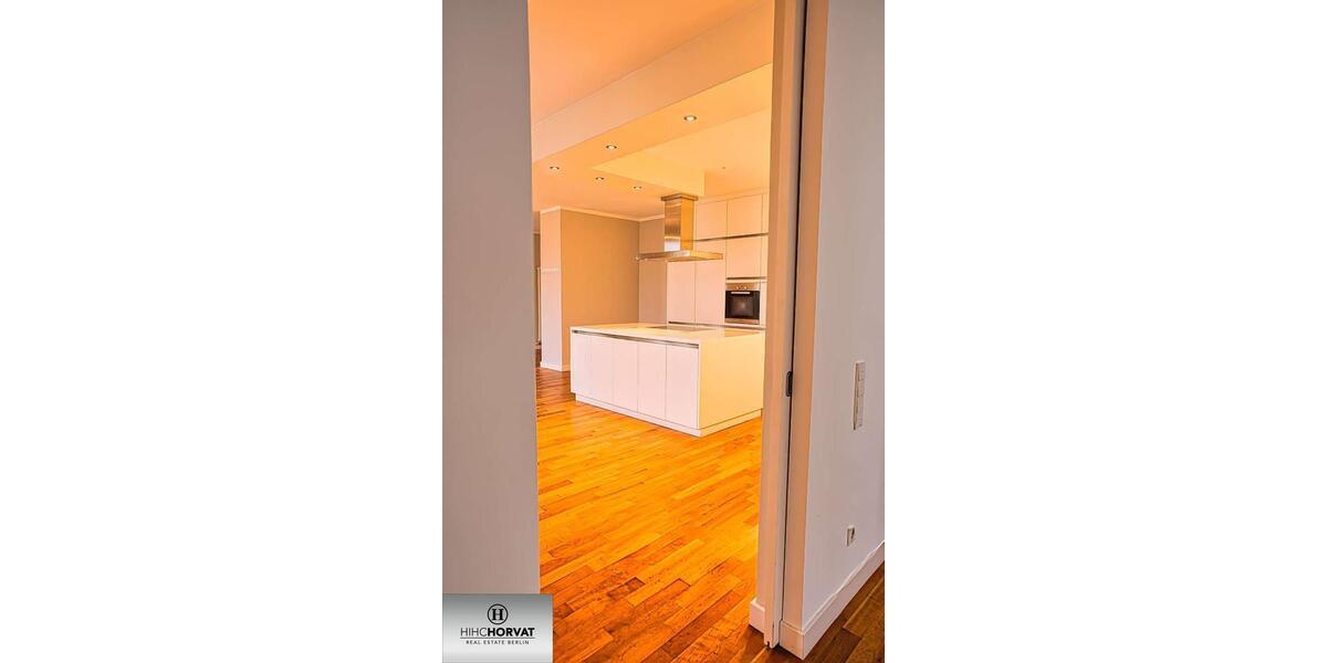 Einfamilienhaus Berlin Mitte - 4 Zimmer, 234 m&sup2;, 5.200&euro; | Angebot:24679259