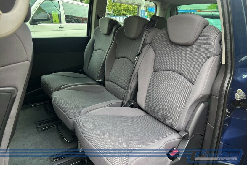 Peugeot 807 Family 2.0*AHK*Klima*Tempo*Radio/CD* 266.723 km 1.900 € Berlin 13187