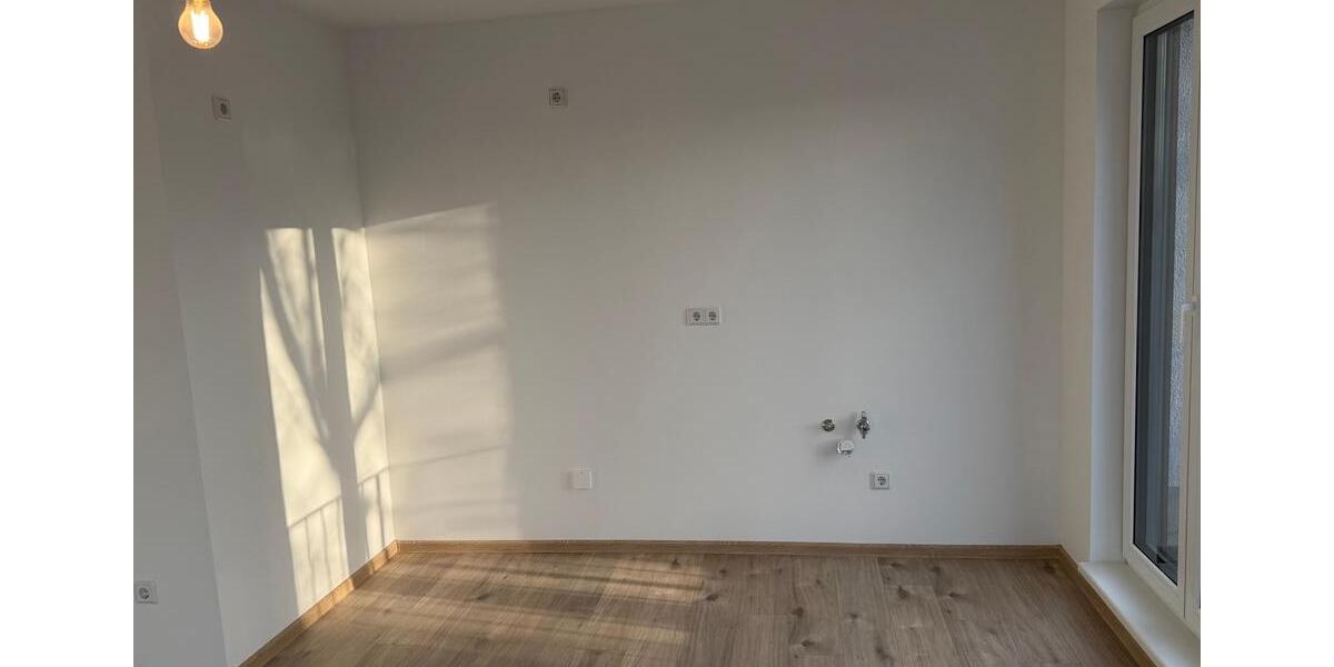 Dachgeschoßwohnung Berlin Treptow-Köpenick - 2 Zimmer, 61 m&sup2;, 1.342&euro; | Angebot:22987354