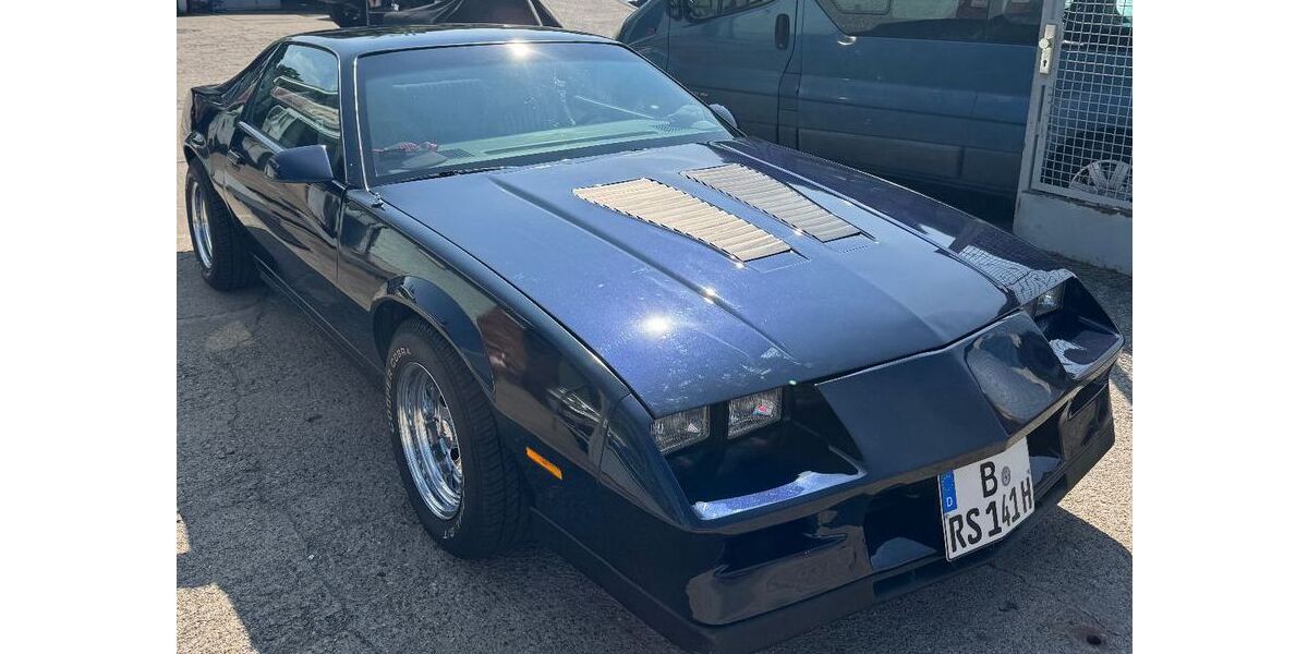 Chevrolet Camaro 181.072 km 9.450 &euro; Berlin 13156