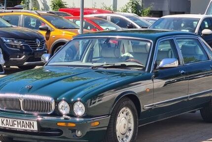 Jaguar Daimler 174.300 km 8.990 € Berlin 12247