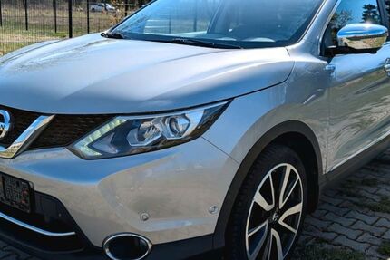 Nissan Qashqai 96.000 km 8.999 &euro; Berlin 14057