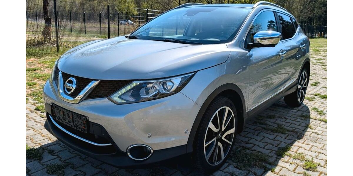Nissan Qashqai 96.000 km 8.999 &euro; Berlin 14057