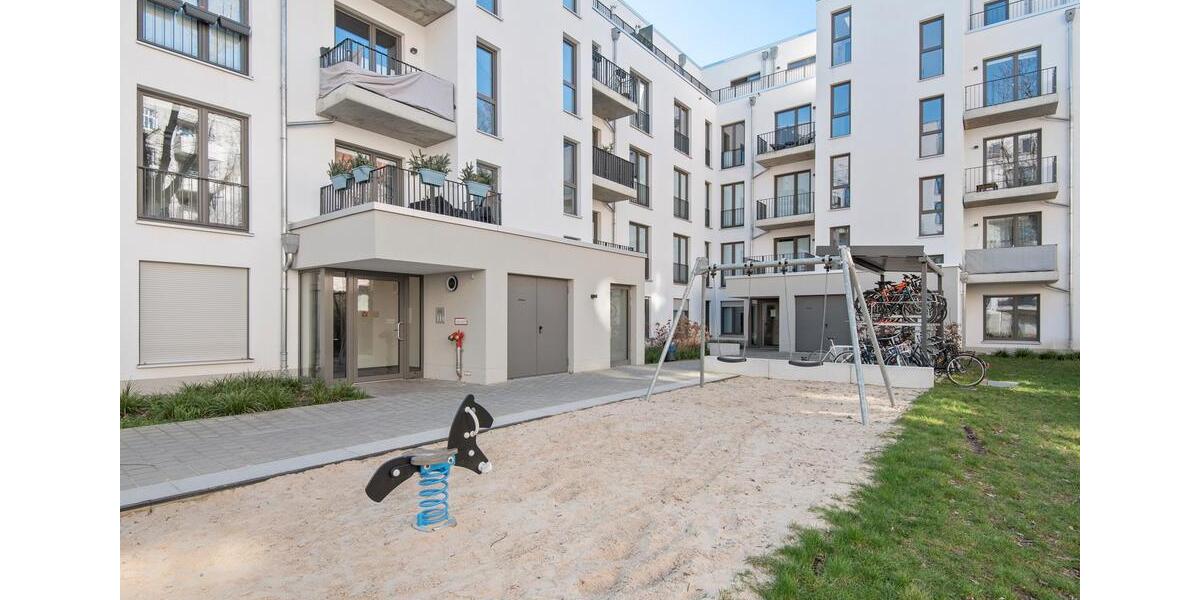 Dachgeschoßwohnung Berlin Charlottenburg-Wilmersdorf - 3 Zimmer, 85 m&sup2;, 1.810&euro; | Angebot:25893356