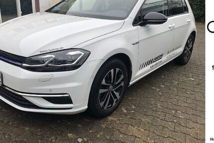 VW Golf 71.200 km 15.990 &euro; Berlin 13435