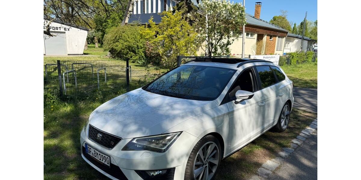 Seat Leon 275.000 km 7.990 &euro; Berlin 10627