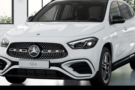 Mercedes-Benz GLA 200 9.900 km 42.950 &euro; Berlin 10587