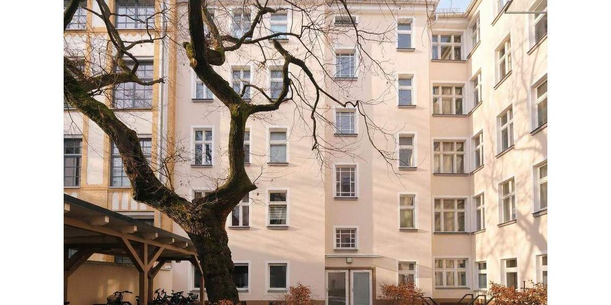 Etagenwohnung Berlin Friedrichshain - 2 Zimmer, 84 m&sup2;, 1.690&euro; | Angebot:25709886