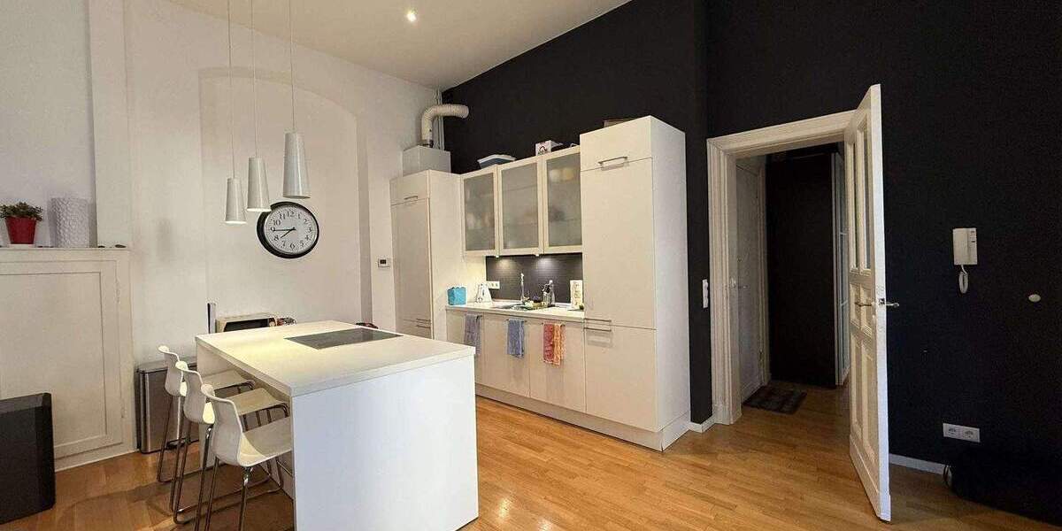 Stilvolle Citywohnung zur Eigennutzung fußläufig zum Viktoria-Luise-Platz 2 zimmer