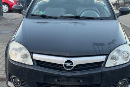 Opel Tigra 139.556 km 3.490 &euro; Wildau 15745